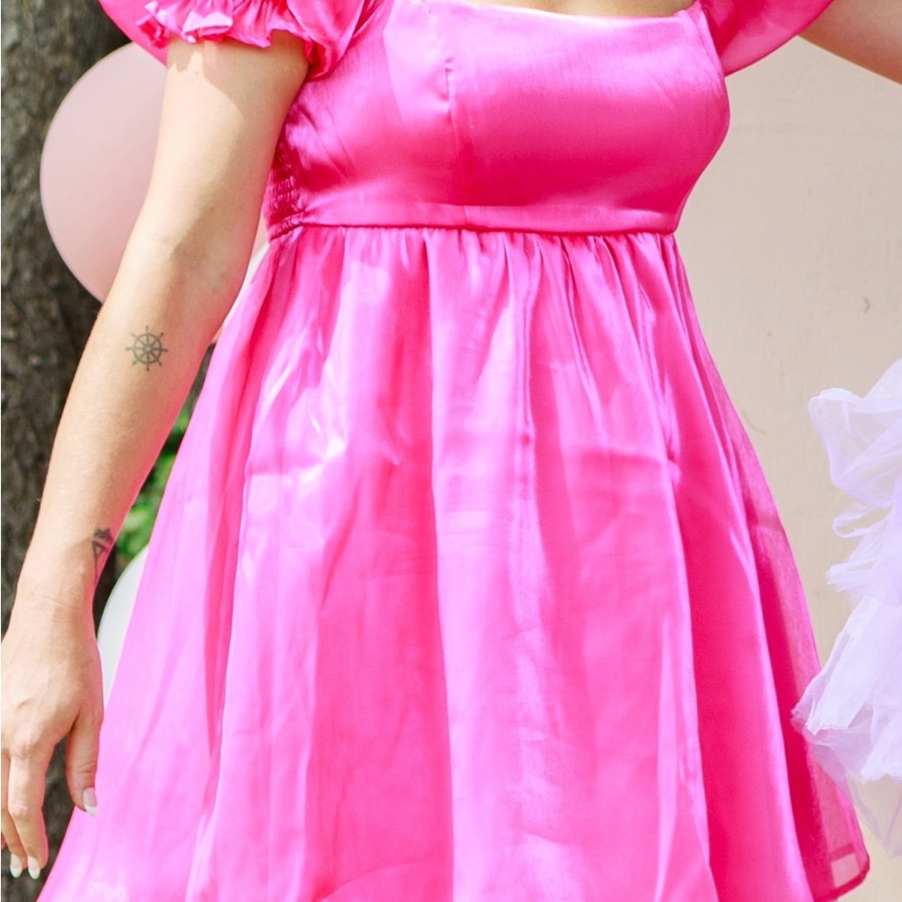 Elegant Pink Puff Sleeve Mini Dress